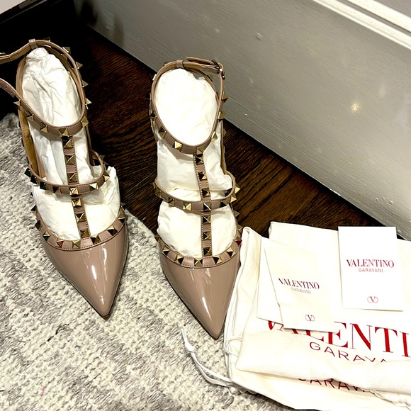 Valentino Ankle Strap Garavani Rockstud Caged Pump